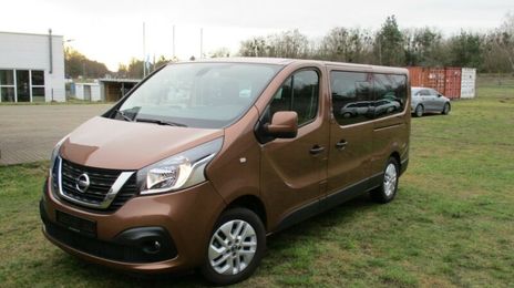 Nissan NV Passenger • 2019 • 54,500 km
