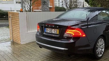 Volvo C70 • 2013 • 65,000 km