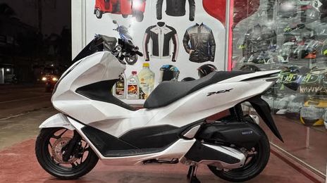 Honda pcx150 • 2024 • 15,000 km