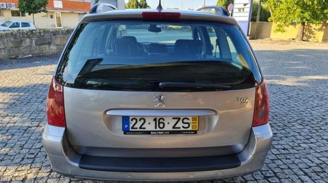 Peugeot 307 • 2005 • 169,500 km