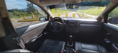 Nissan Tiida • 2013 • 105,000 km