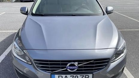 Volvo V60 • 2015 • 155,000 km