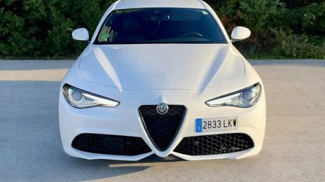 Alfa Romeo Giulia • 2020 • 53,000 km