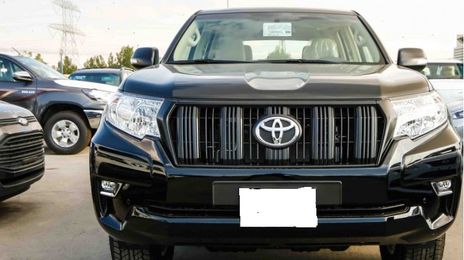 Toyota Land Cruiser • 2020 • 70,000 km