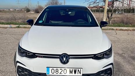 Volkswagen Golf GTI • 2024 • 14,500 km