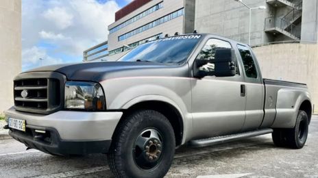 Ford F-350 • 1999 • 172,000 km