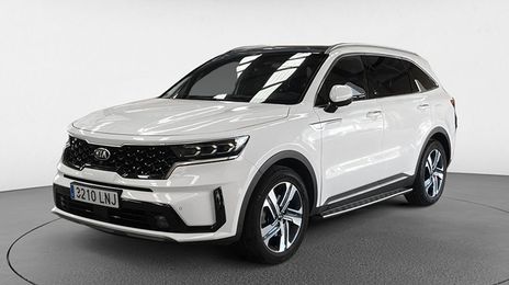 Kia Sorento • 2021 • 65,000 km