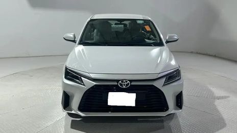 Toyota Yaris • 2025 • 8,000 km