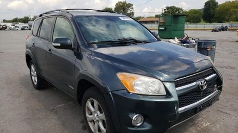 Toyota RAV4 • 2011 • 12 km