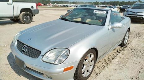 Mercedes-Benz SLK • 2001 • 12 km