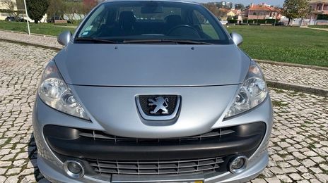 Peugeot 207 • 2009 • 168,000 km