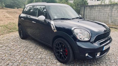 MINI Countryman • 2013 • 175,000 km
