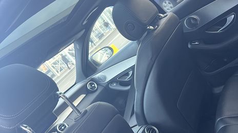 Mercedes-Benz C • 2016 • 227,000 km