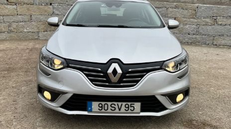 Renault Mégane • 2017 • 108,100 km