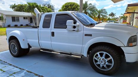 Ford F-350 Super Duty • 2001 • 194,800 mi