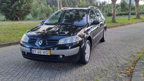 Renault Mégane • 2003 • 290,000 km