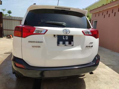 Toyota RAV4 • 2014 • 48,000 km