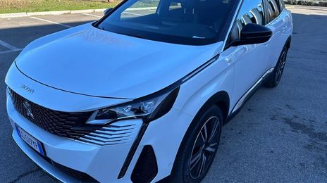 Peugeot 3008 • 2021 • 40,000 km