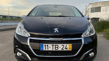 Peugeot 207 • 2017 • 67,000 km
