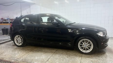 BMW 1 Series • 2010 • 170,000 km