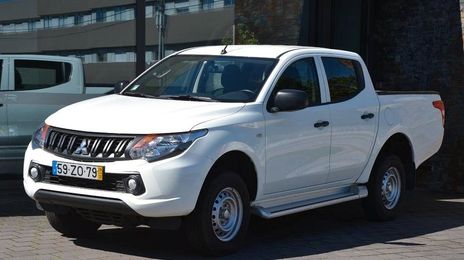 Mitsubishi L200 • 2019 • 200,000 km