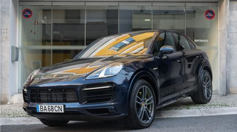 Porsche Cayenne Coupe • 2013 • 30,000 km