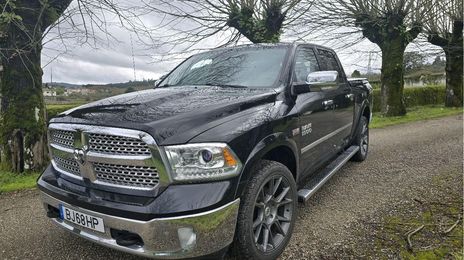 Dodge RAM • 2012 • 250,000 km