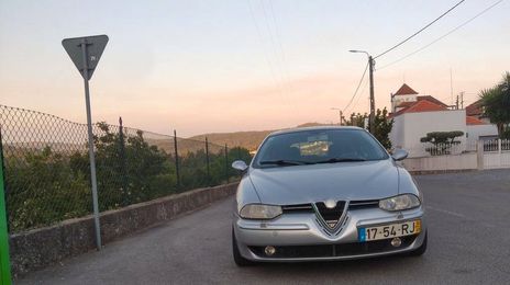Alfa Romeo 156 • 2001 • 200,000 km