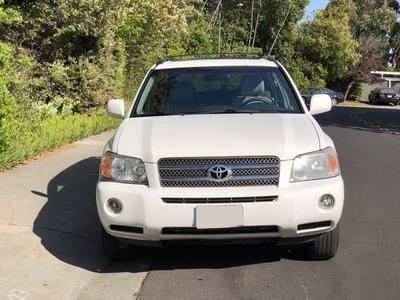 Toyota Highlander • 2007 • 121,892 km