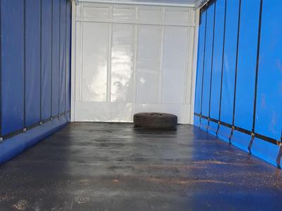 Isuzu D-MAX • 2009 • 215,444 km