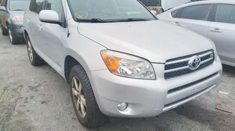 Toyota RAV4 • 2007 • 33 km