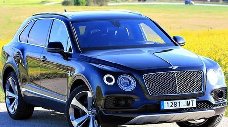 Bentley Bentayga • 2016 • 32,820 km