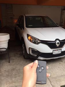 Renault Captur • 2019 • 2,500 km