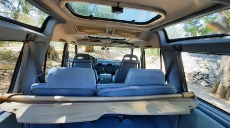 Land Rover Discovery • 1992 • 321,000 km