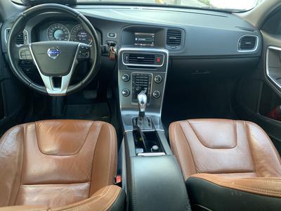 Volvo S60 • 2013 • 104,000 km