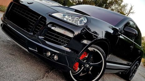 Porsche Cayenne • 2007 • 143,900 km