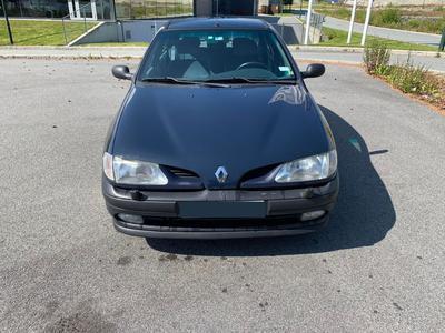 Renault Mégane • 1997 • 65,000 km