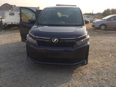 Toyota Avanza • 2015 • 57,000 km