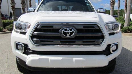 Toyota Tacoma • 2017 • 8,372 km