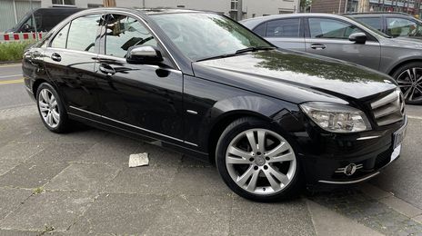 Mercedes-Benz C • 2008 • 189,250 km