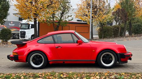Porsche 928 • 1979 • 69,700 km