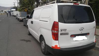 Hyundai H1 • 2014 • 133,000 km