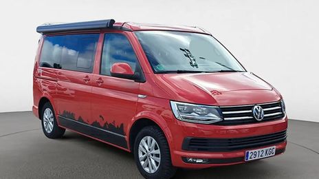Volkswagen California • 2017 • 96,600 km