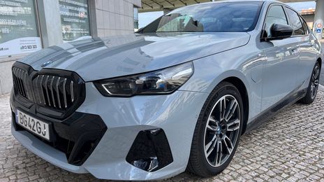 BMW 5 Series • 2024 • 7,100 km