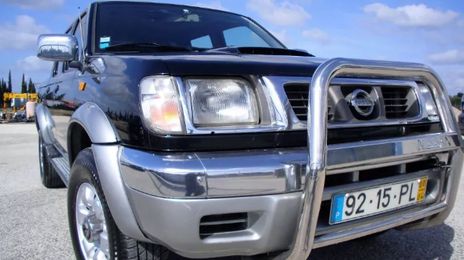 Nissan Navara • 2000 • 322,000 km