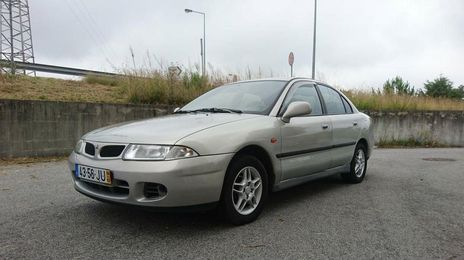 Mitsubishi Carisma • 1998 • 200,000 km