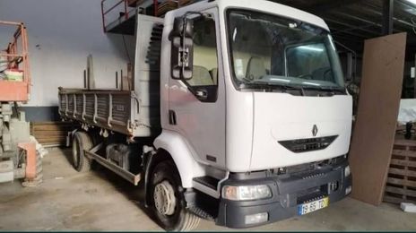 Renault Laguna • 2001 • 120,000 km