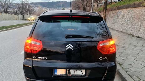 Citroën C4 • 2009 • 234,000 km