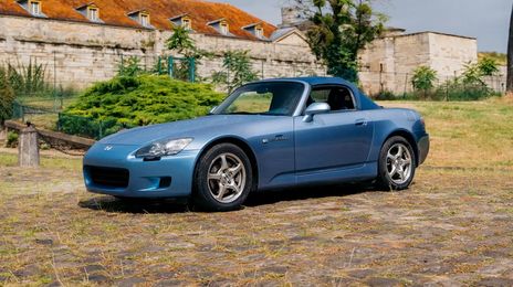 Honda S2000 • 2003 • 78,000 km