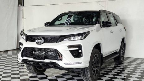 Toyota Fortuner • 2023 • 21,082 km